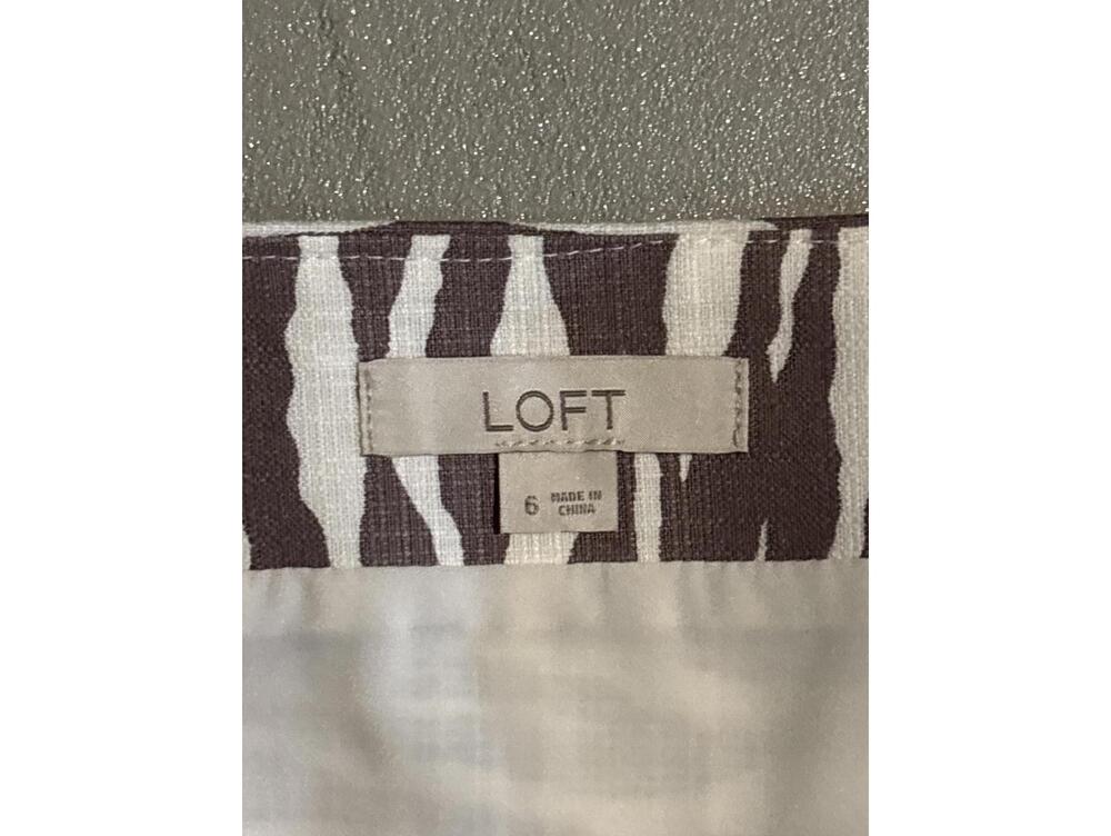 LOFT Zebra Print Mini Skirt Size 6 - Picture 3 of 4